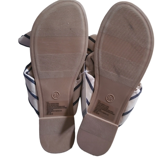 a new day sandals size 9.5 - Picture 2 of 4